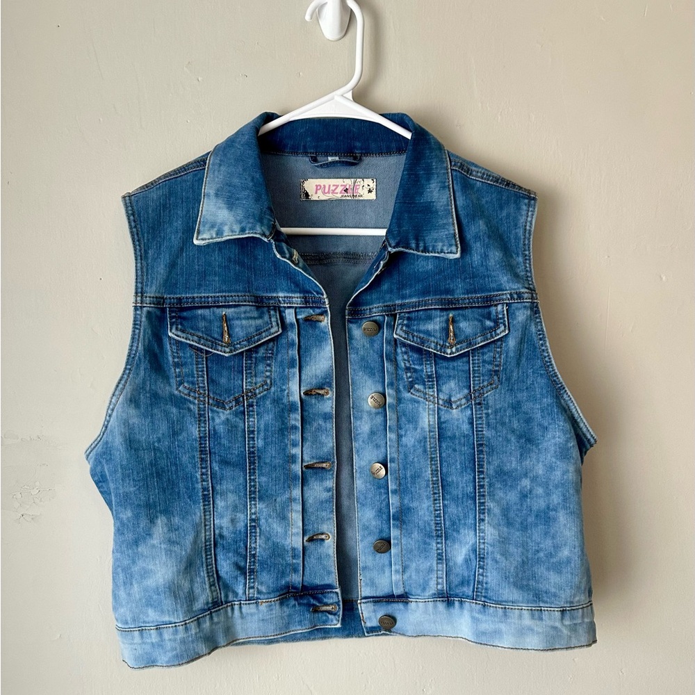 Sleeveless Denim Vest